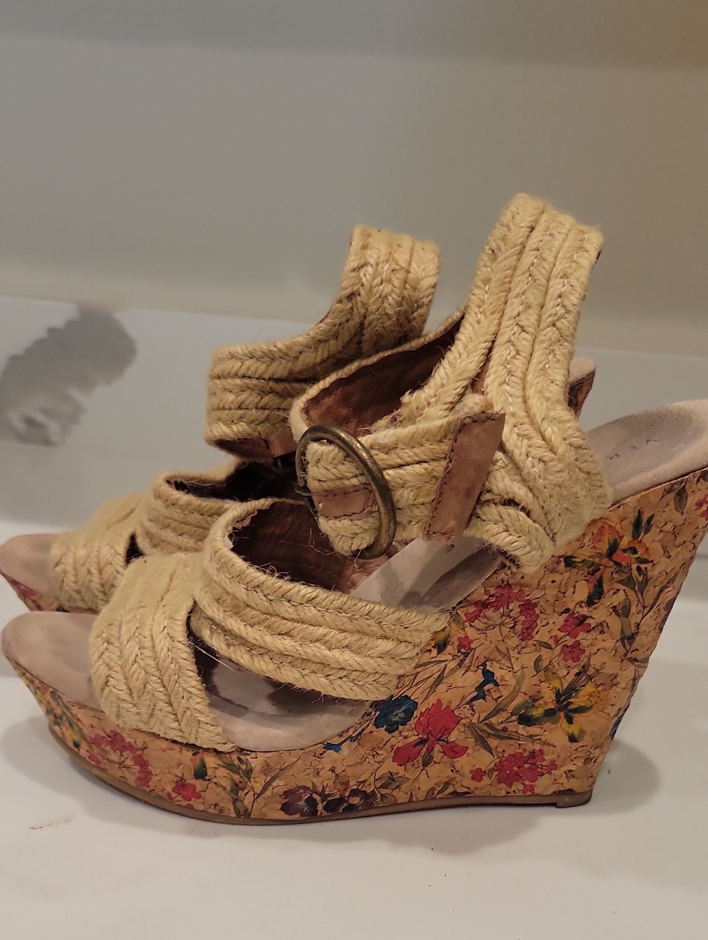 Very Volatile Natural Rope Wedge Sandals with Floral Cork Wedge Size 8.5